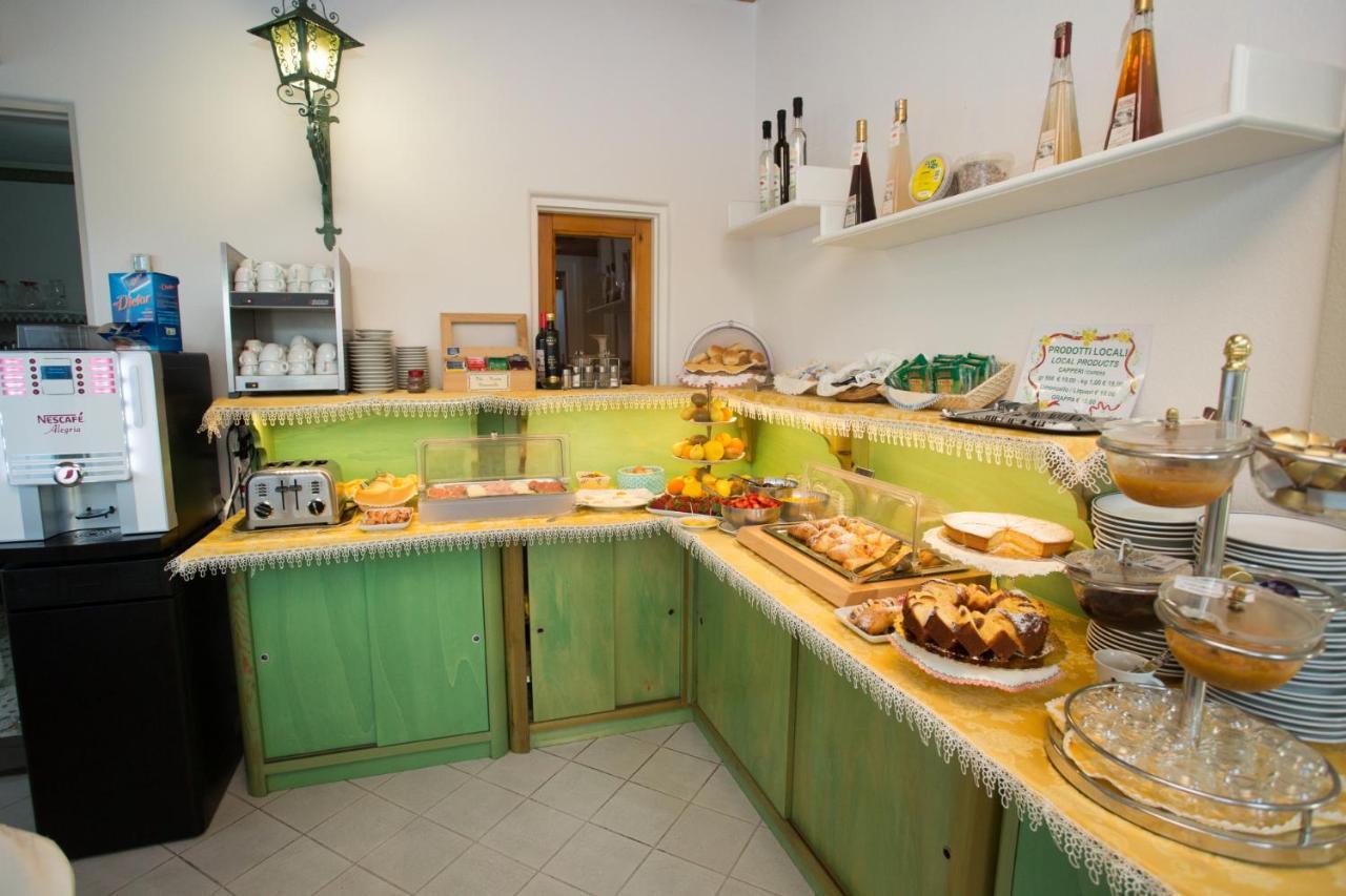 Hotel Residence Mendolita Lipari  Eksteriør billede