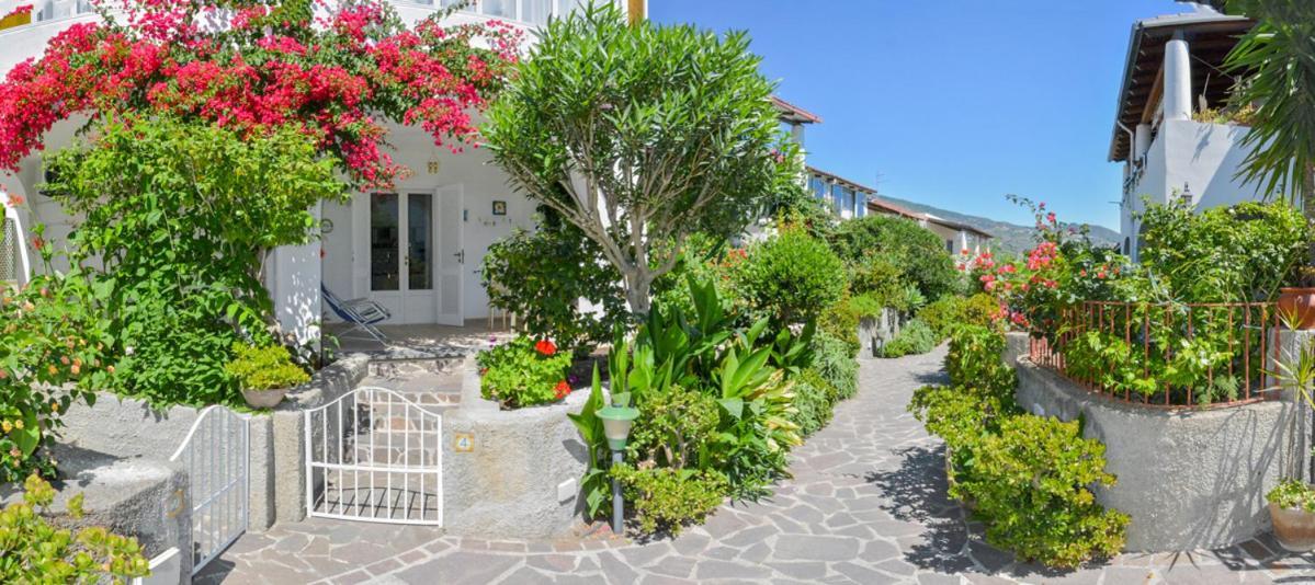 Hotel Residence Mendolita Lipari  Eksteriør billede
