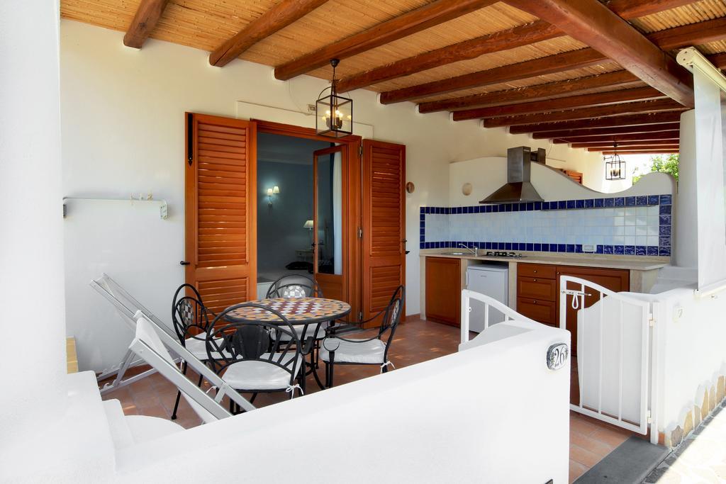 Hotel Residence Mendolita Lipari  Eksteriør billede