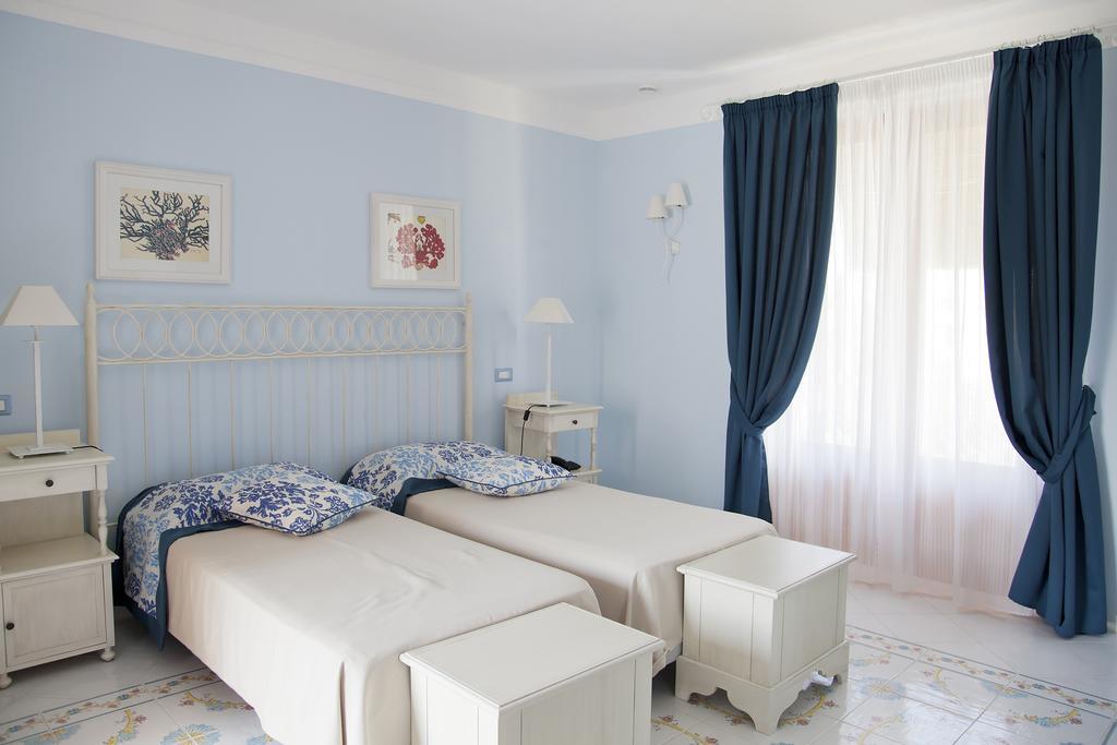 Hotel Residence Mendolita Lipari  Eksteriør billede