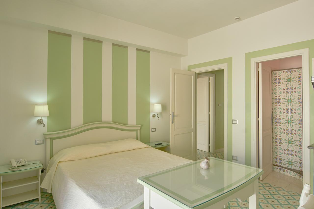 Hotel Residence Mendolita Lipari  Eksteriør billede